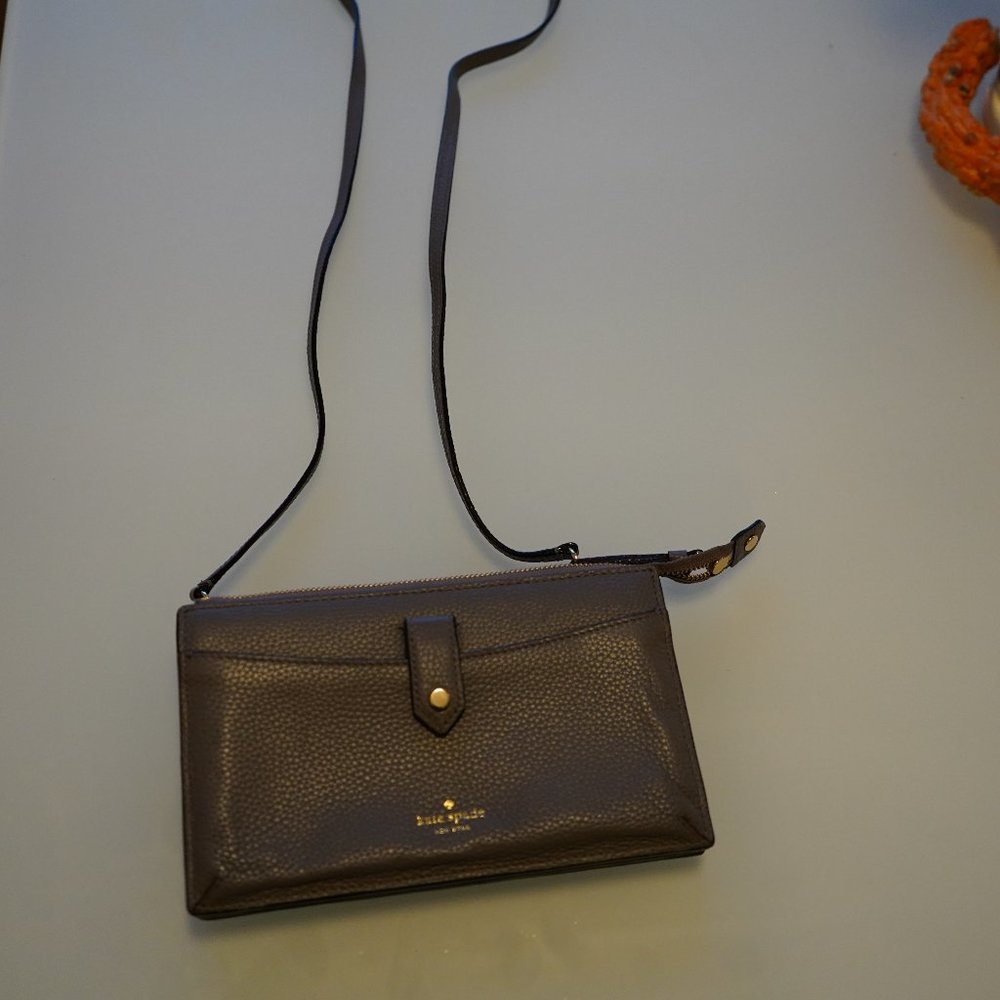 Grey Kate Spade cross-body wallet bag!